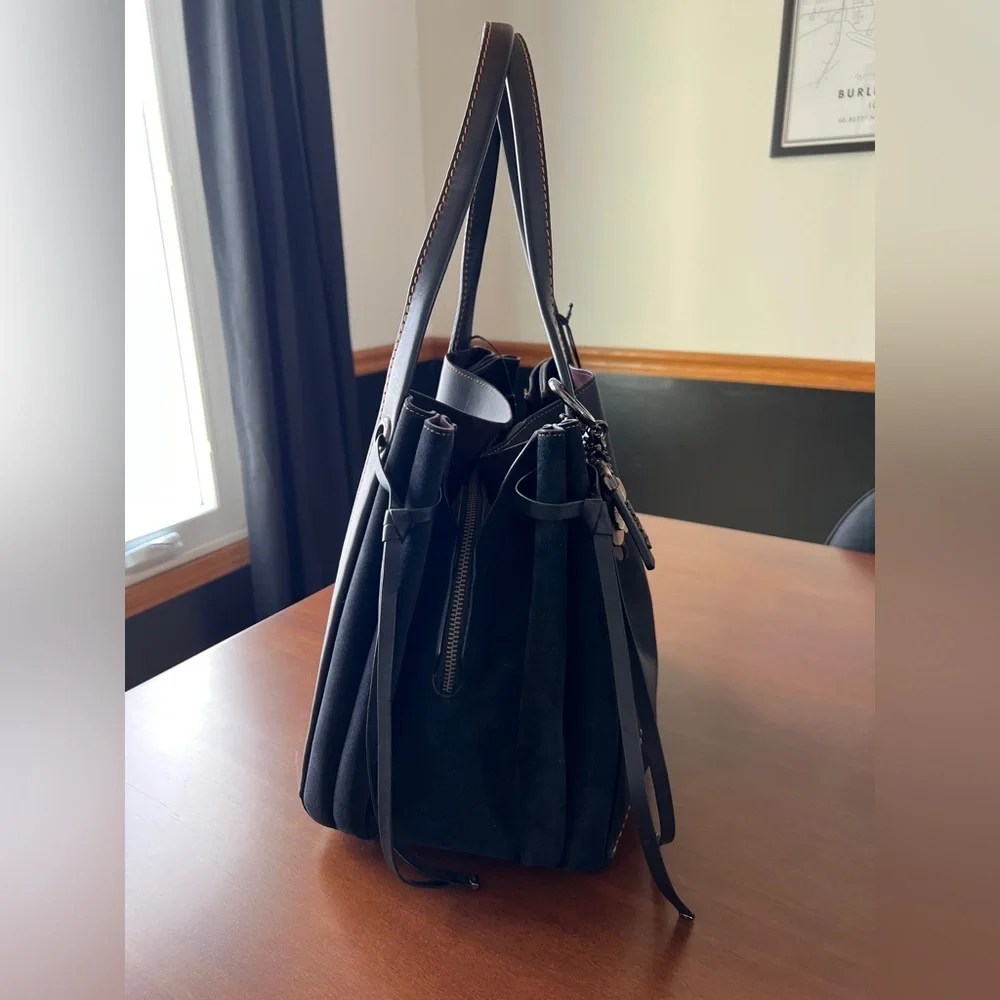 Coach Harmony Hobo NWT 53352 - Picture 4 of 8